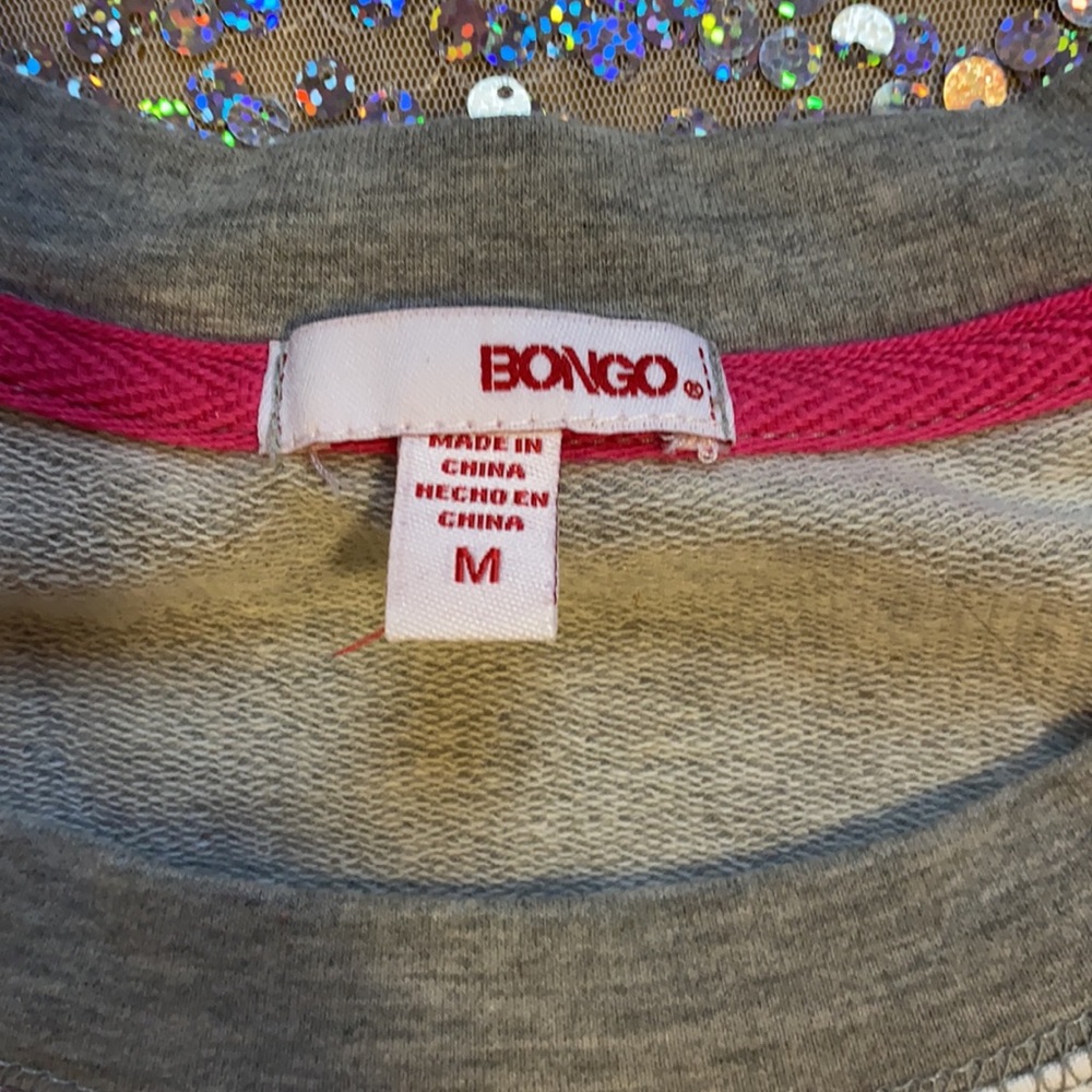 Bongo • Geometric Rose Pullover - Picture 4 of 8
